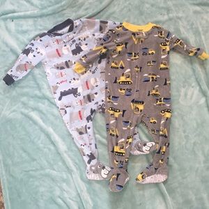 2 pita 18month fleece pajamas